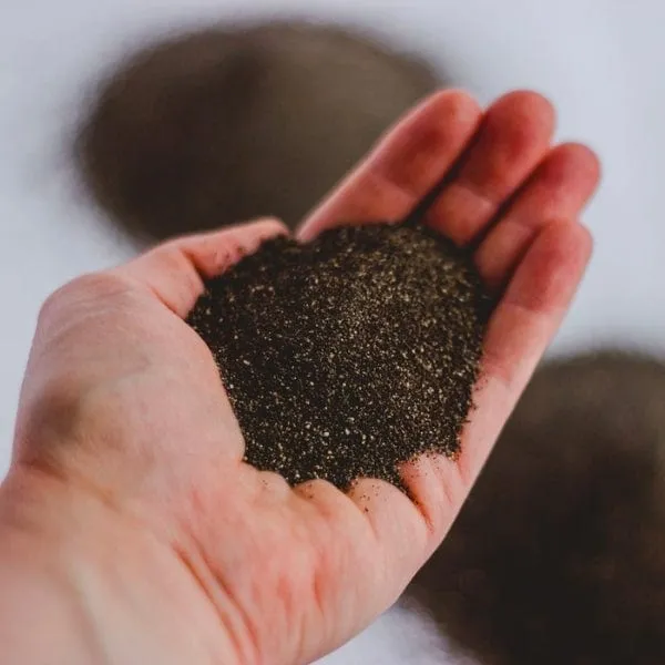 25 lbs Lavayoo Lava Sand for DIY Hot and Cold Packs, Aquariums and Crafts (Screened, Washed, Dried, Sanitized) Black Sand